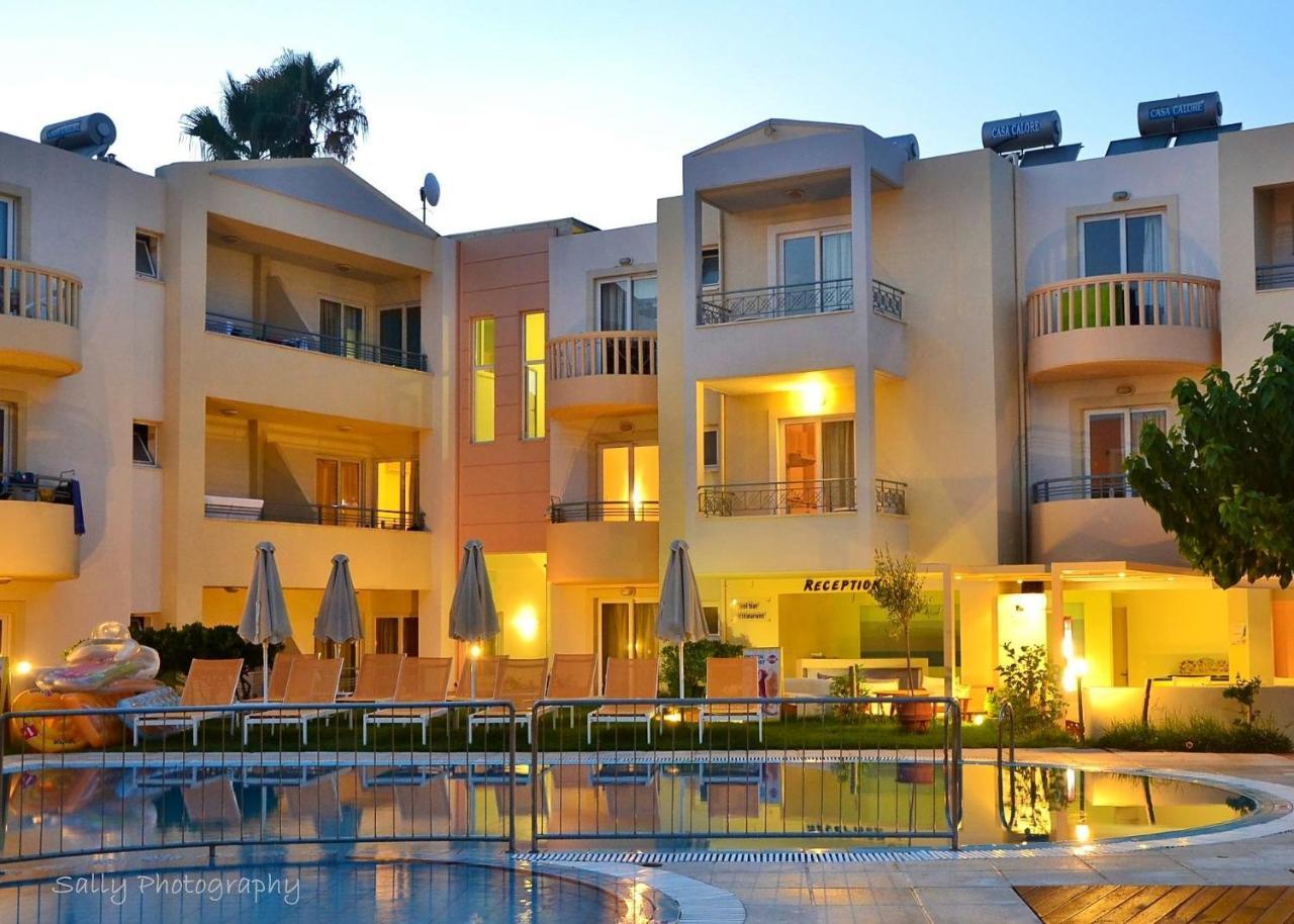 Melina Beach Platanés Exterior foto
